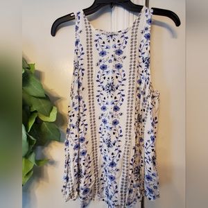 Old Navy Large white tank top